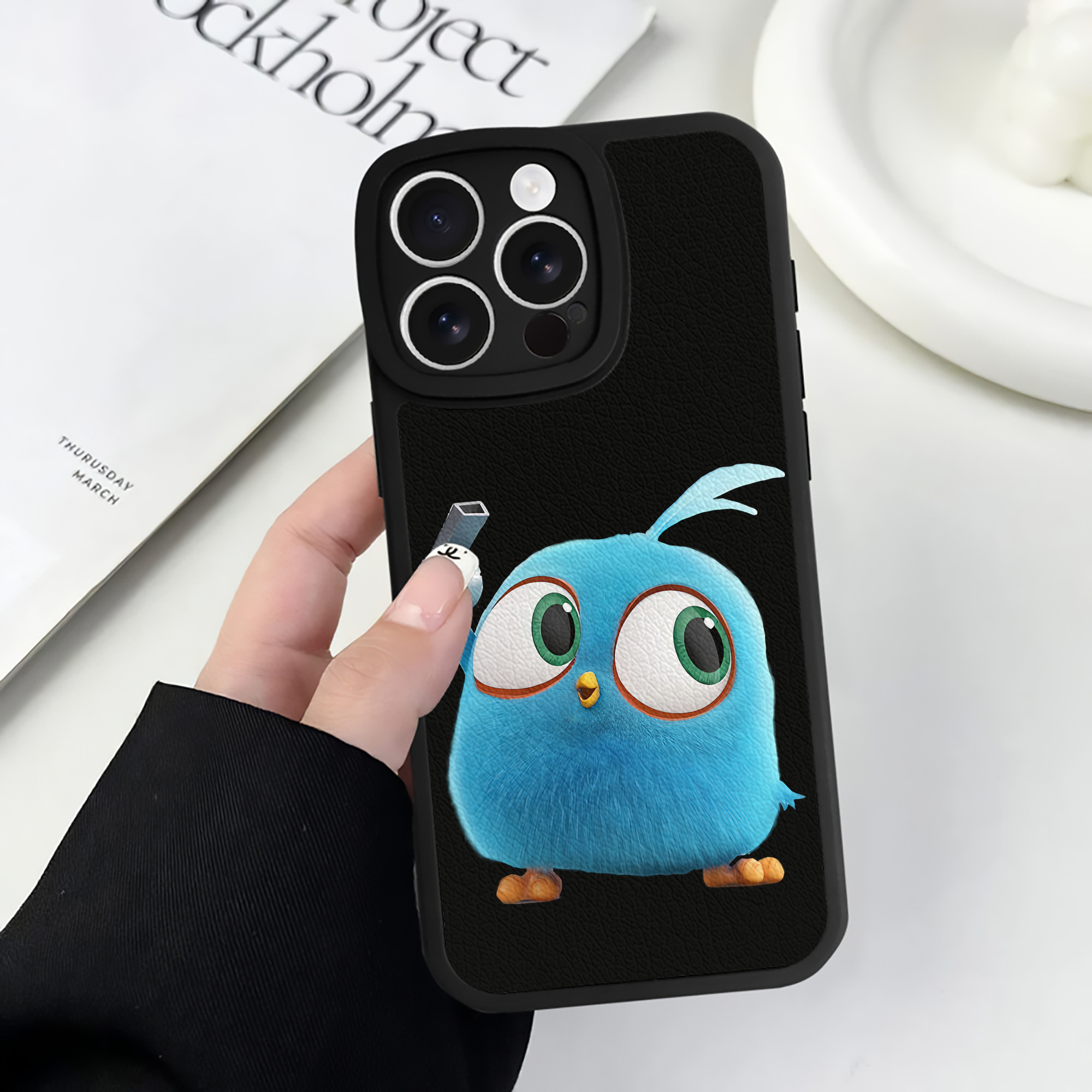 （画像用） Angry Birds アングリーバード 【iPhone 16シリーズ対応】シリコンスマホケース（レザー調） 材質：シリコン